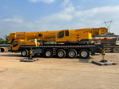 2010 XCMG Truck Crane 110 Ton