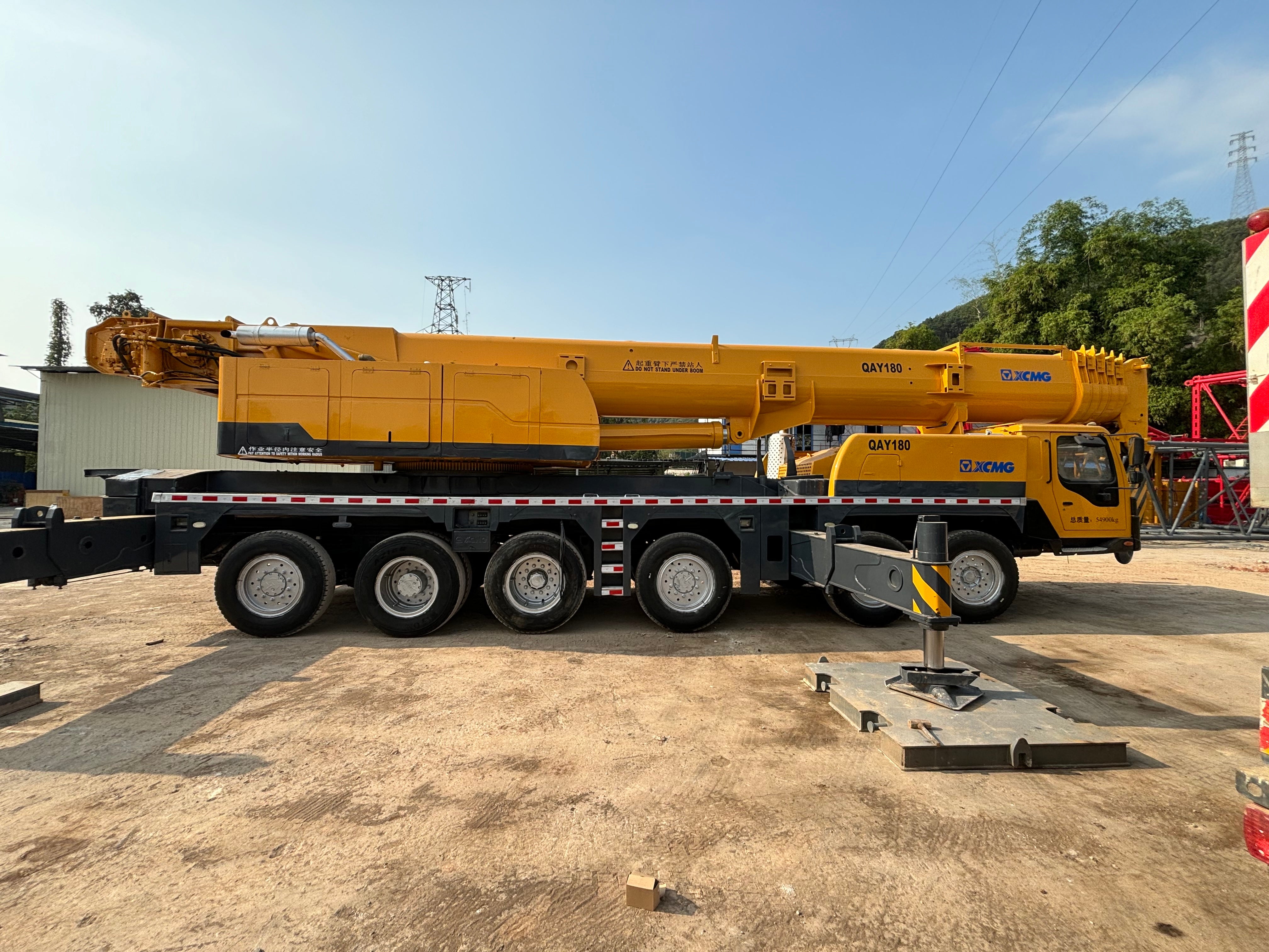 2010 XCMG  Truck Crane 110 Ton