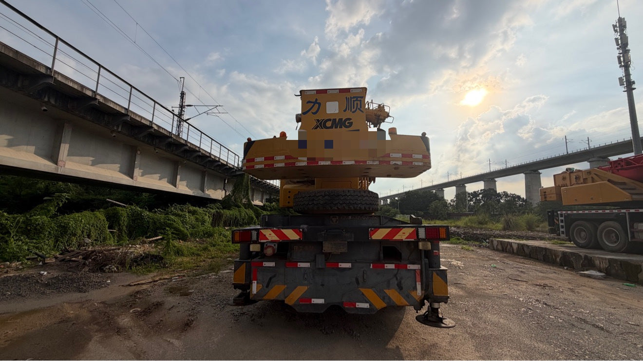 2014 XCMG QY70K-1  Truck Crane 70 Ton