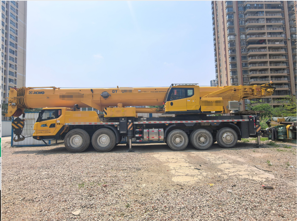 2023 XCMG  QY130K7C Truck Crane 130 Ton