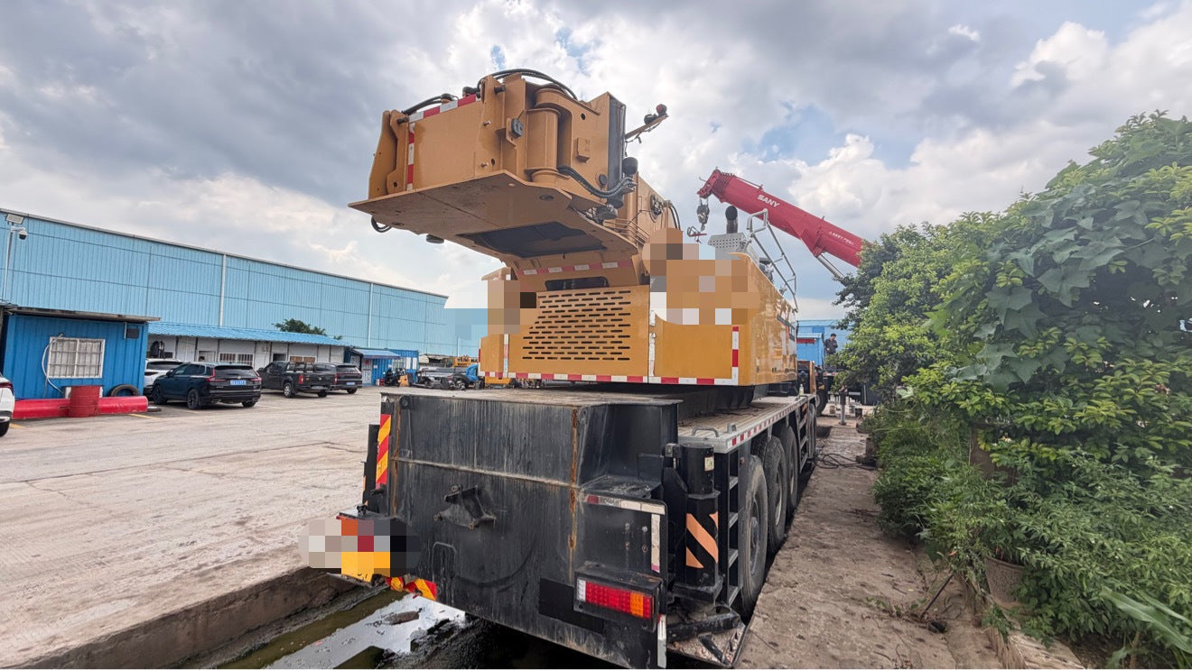 2024 SANY STC2400C8-8 Truck  Crane 240 Ton