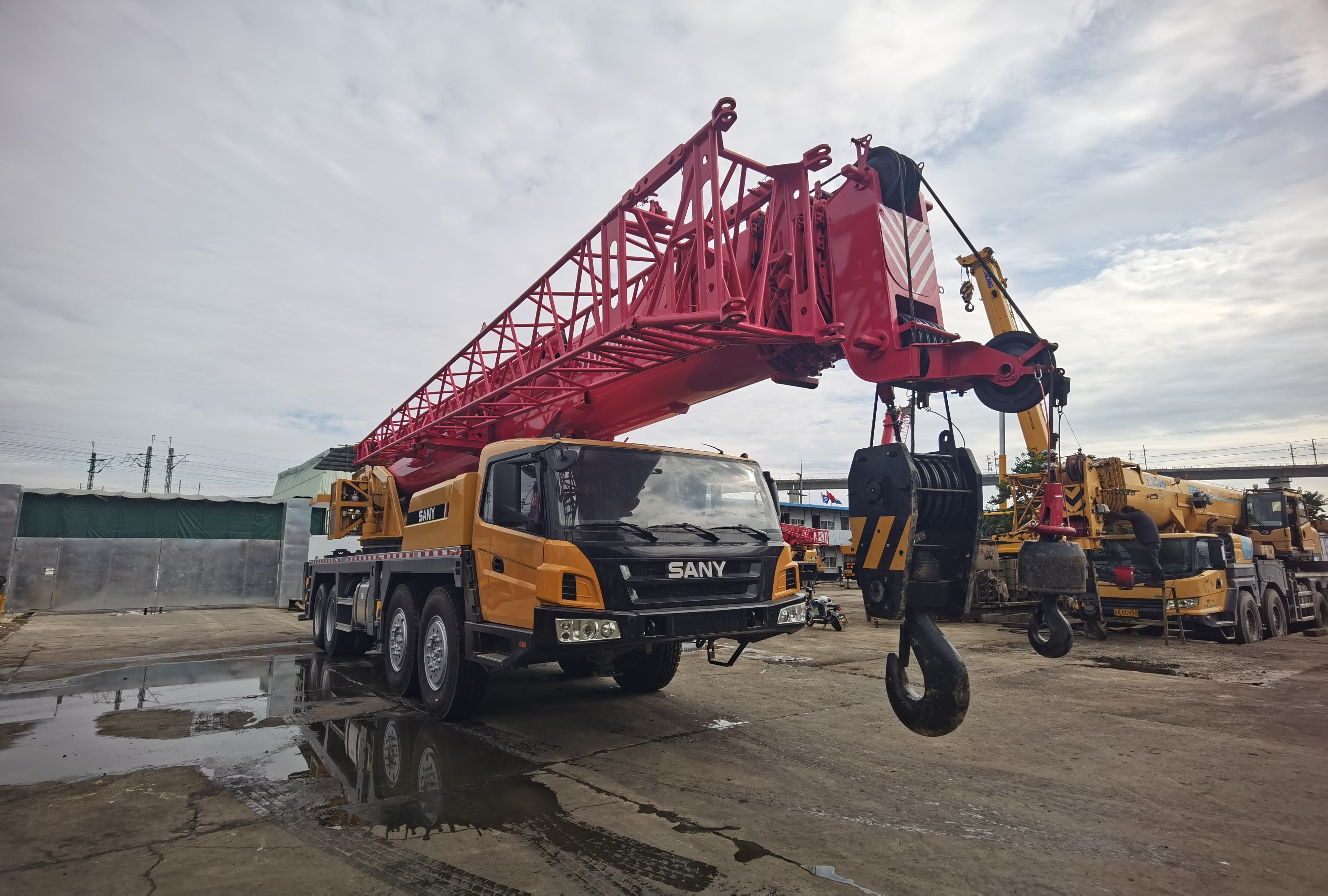 SANY 80TON  2021  TRUCK CRANE