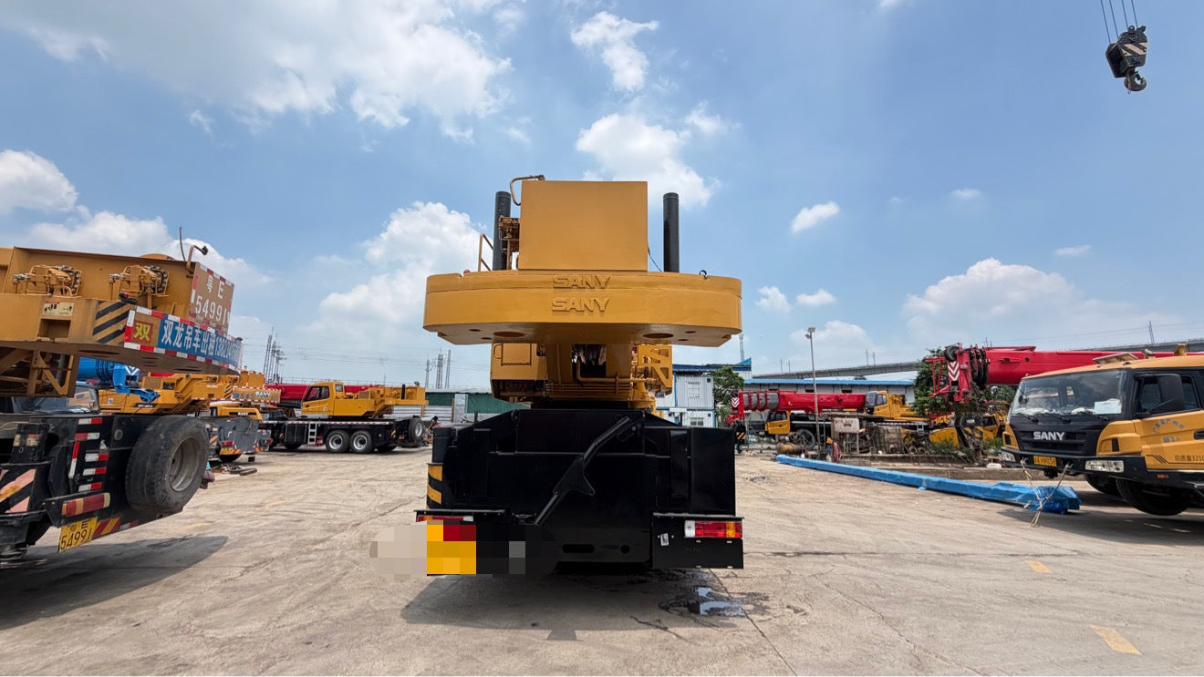 2017 SANY STC800 Truck Crane 80 Ton